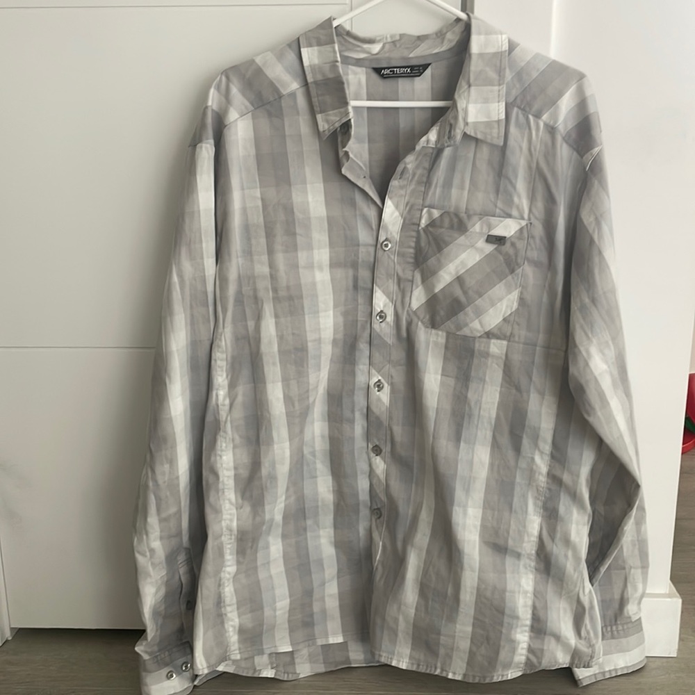 Arcteryx lightweight grey button down